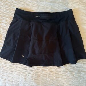 Lululemon Pace Rival Skirt Black size 8